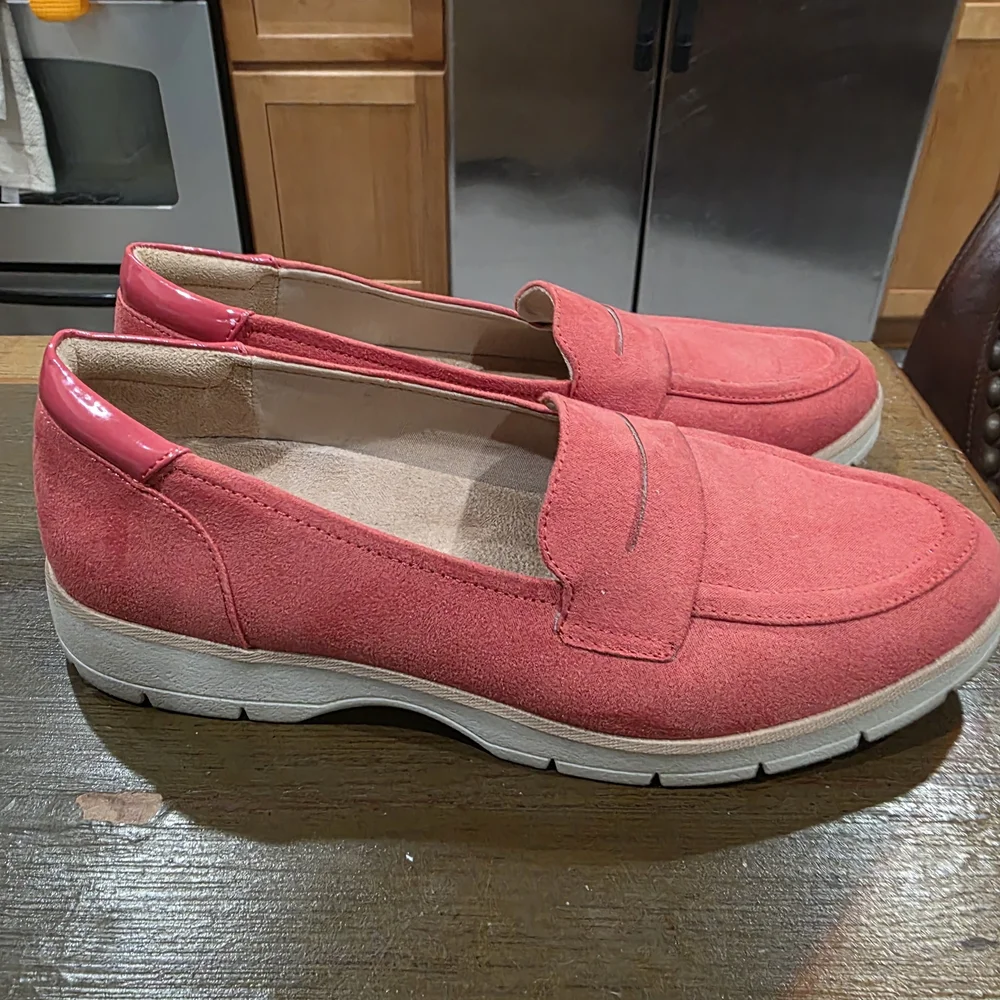Dr. Scholl's Women's Red Loafers - Picture 4 of 6